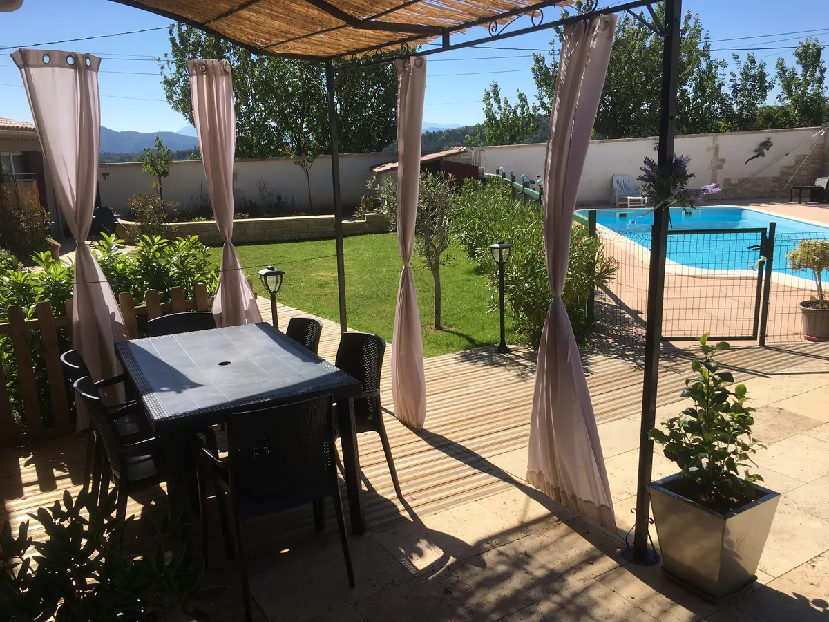 Gîte pour 6 personnes avec piscine